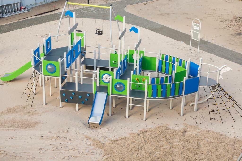 Apartamenty Sunrise Kolobrzeg Podczele エクステリア 写真